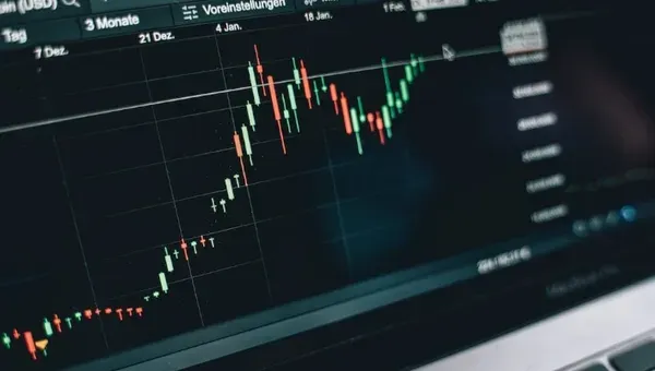 Entendendo os tipos de gráficos financeiros: linhas, barras e candlesticks